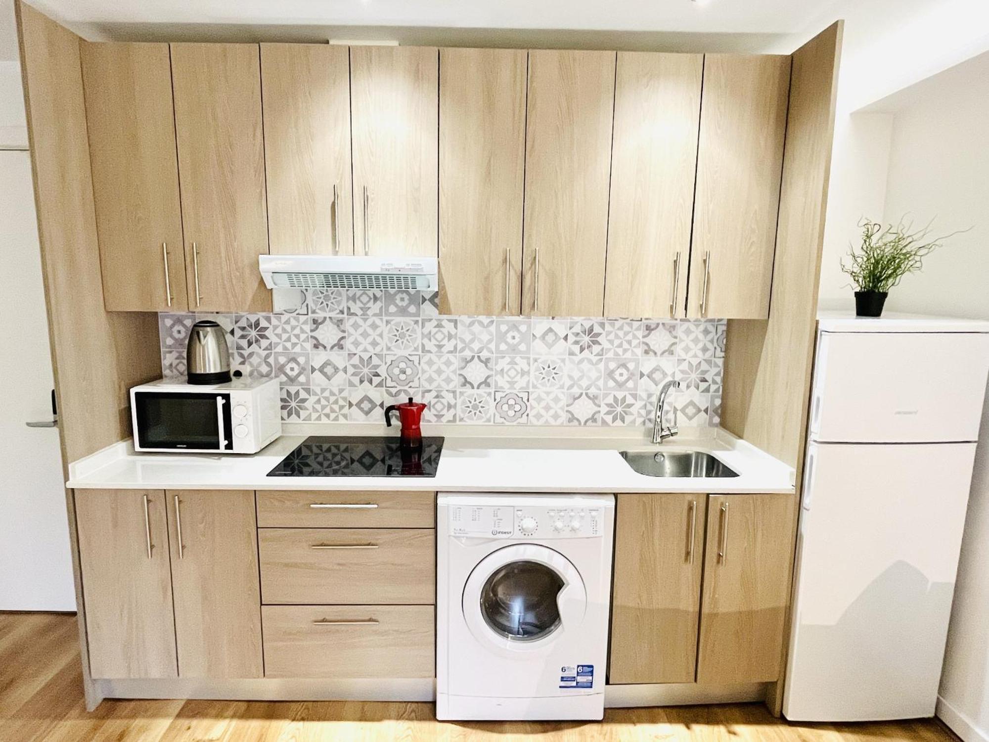 Dplace To Be - Exclusive Apartments In Historic Center Madrid Pokoj fotografie