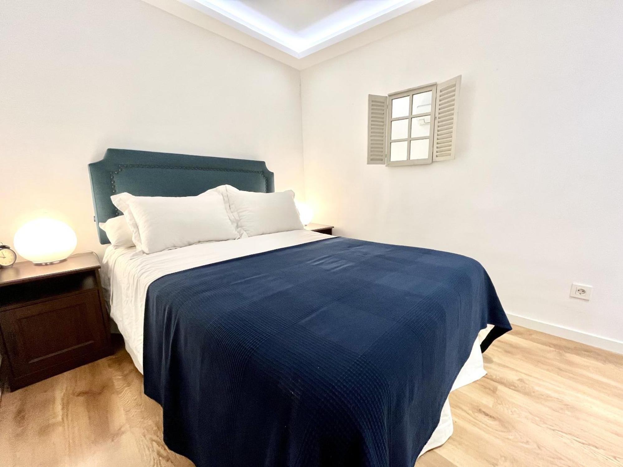 Dplace To Be - Exclusive Apartments In Historic Center Madrid Pokoj fotografie