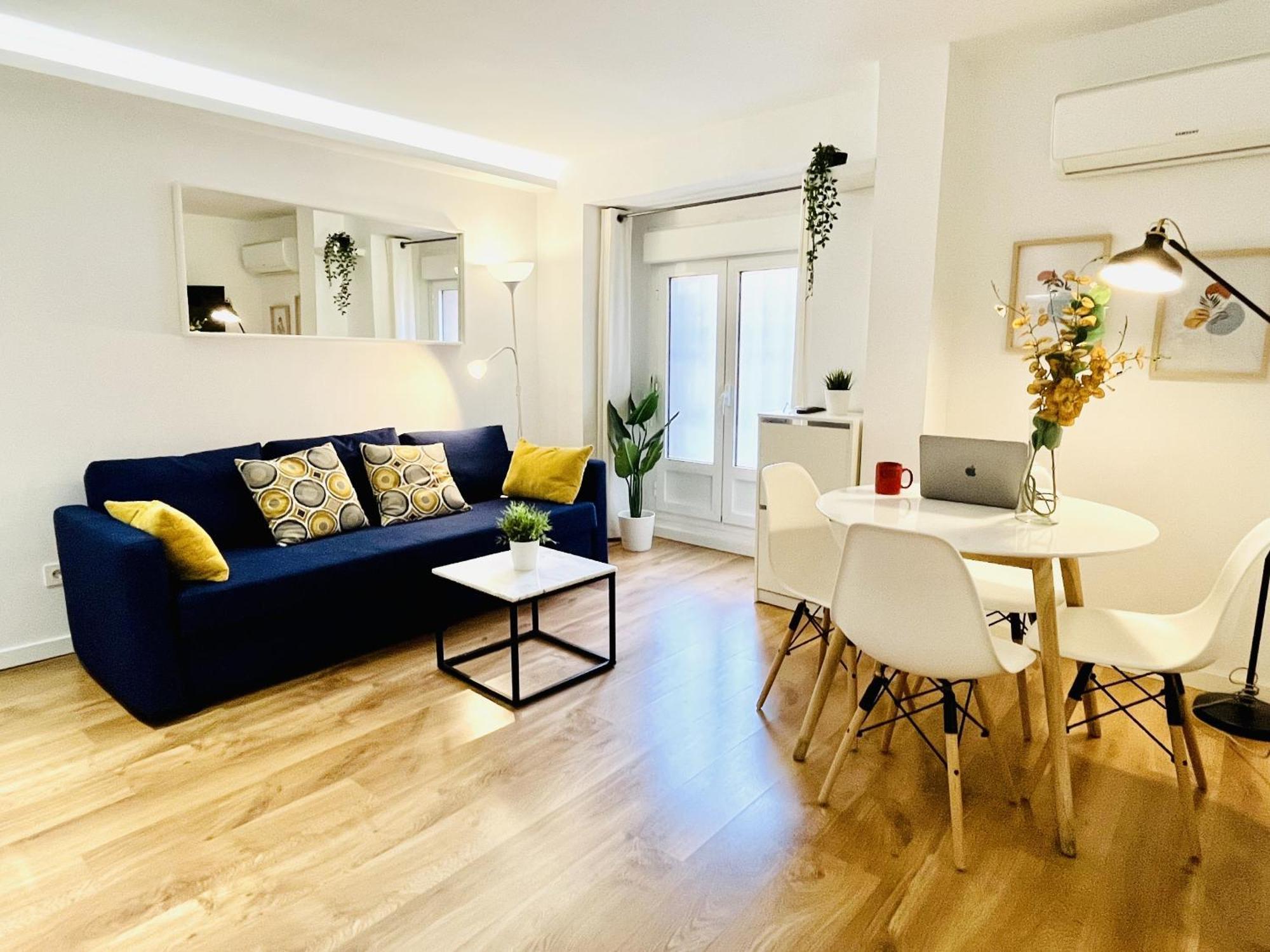 Dplace To Be - Exclusive Apartments In Historic Center Madrid Pokoj fotografie